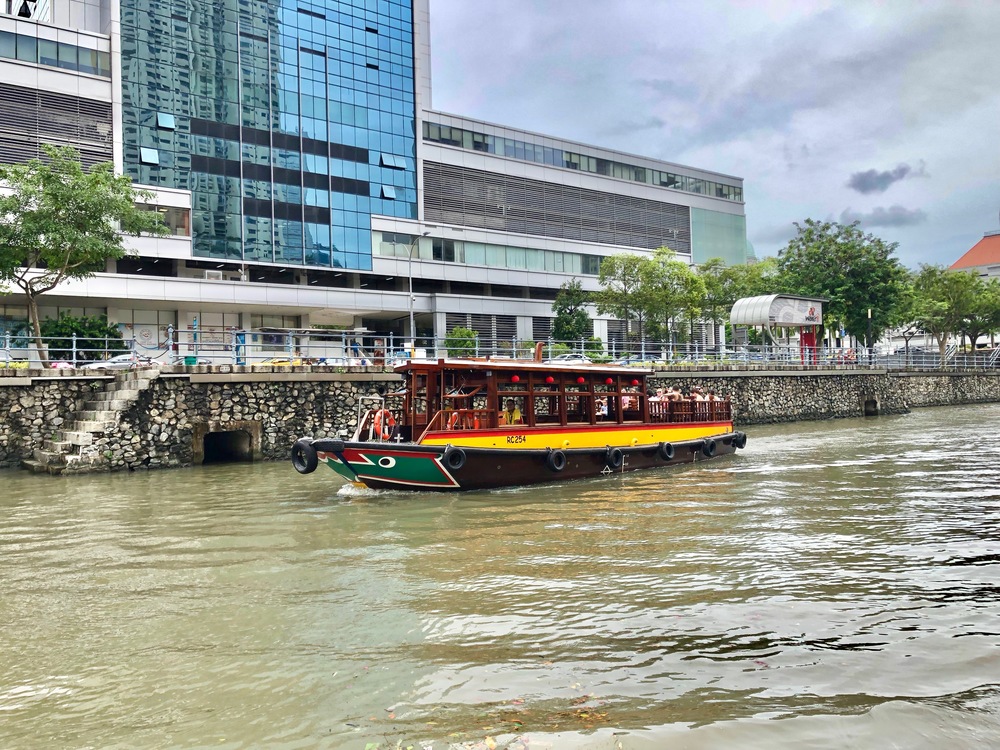 A boat on the Singapore river