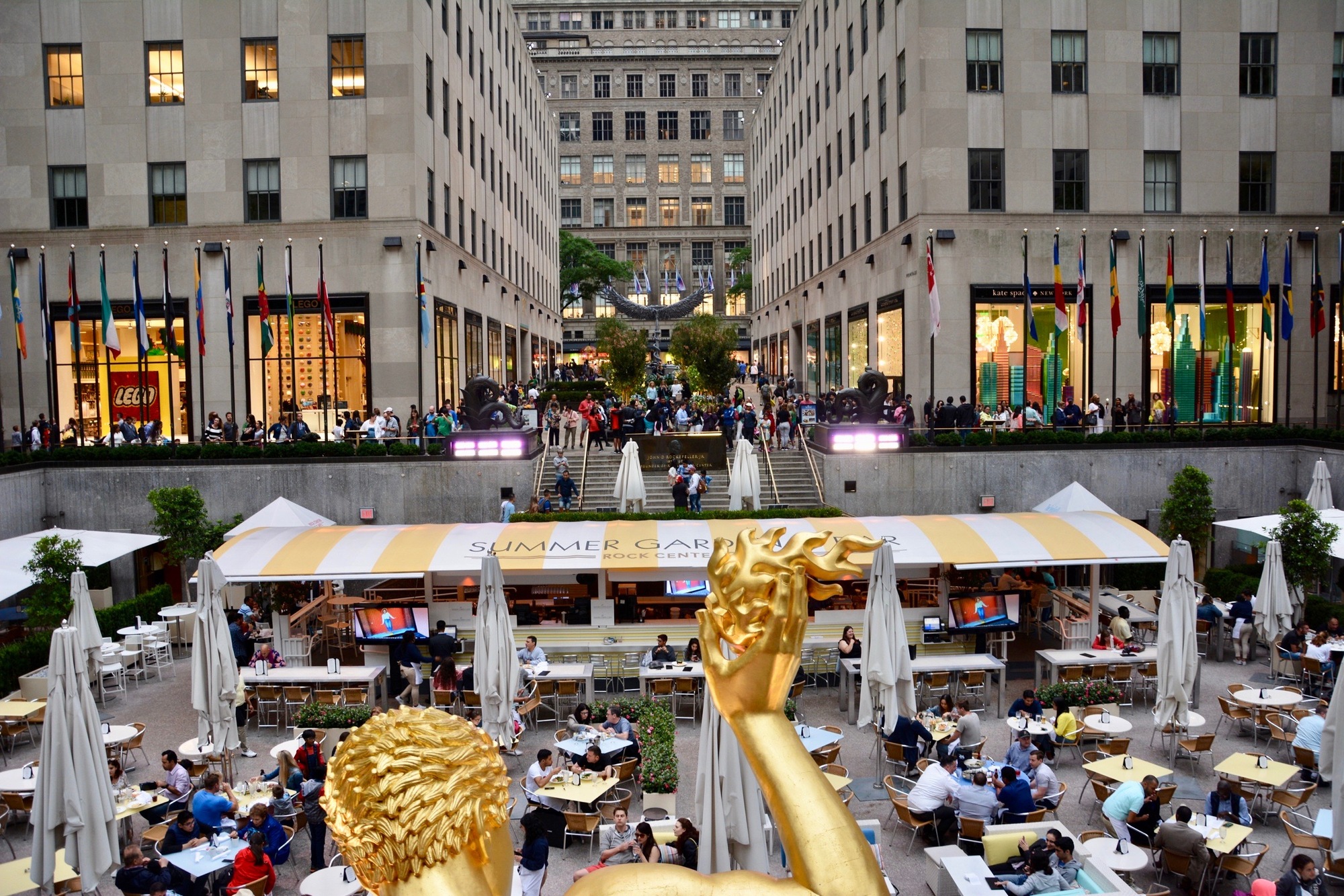 Shopping and Dining at Rockefeller Center New York
